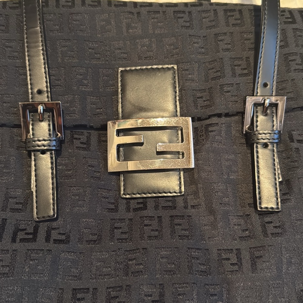 Fendi Zucca flap shoulder bag - Picture 3 of 14